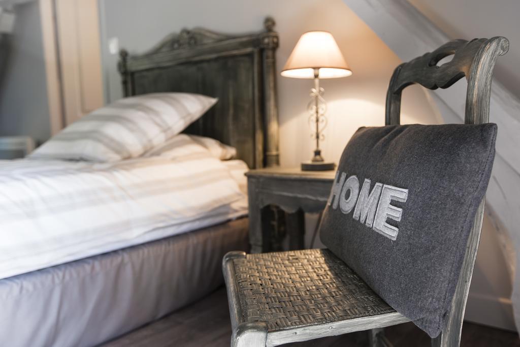 Hotel Le Clos Marigny La Cour-Marigny Zimmer foto